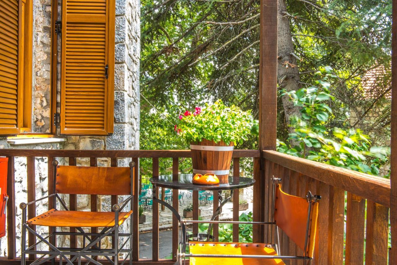 «Σκλάβας Χνάρι» Παραδοσιακός Ξενώνας Apartment Magouliana Ngoại thất bức ảnh